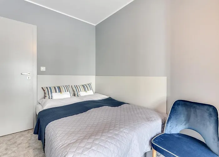 Daire 3rooms Uno 4 *